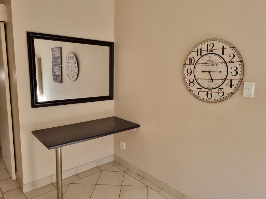 1 Bedroom Property for Sale in Vredenhof Sh Free State